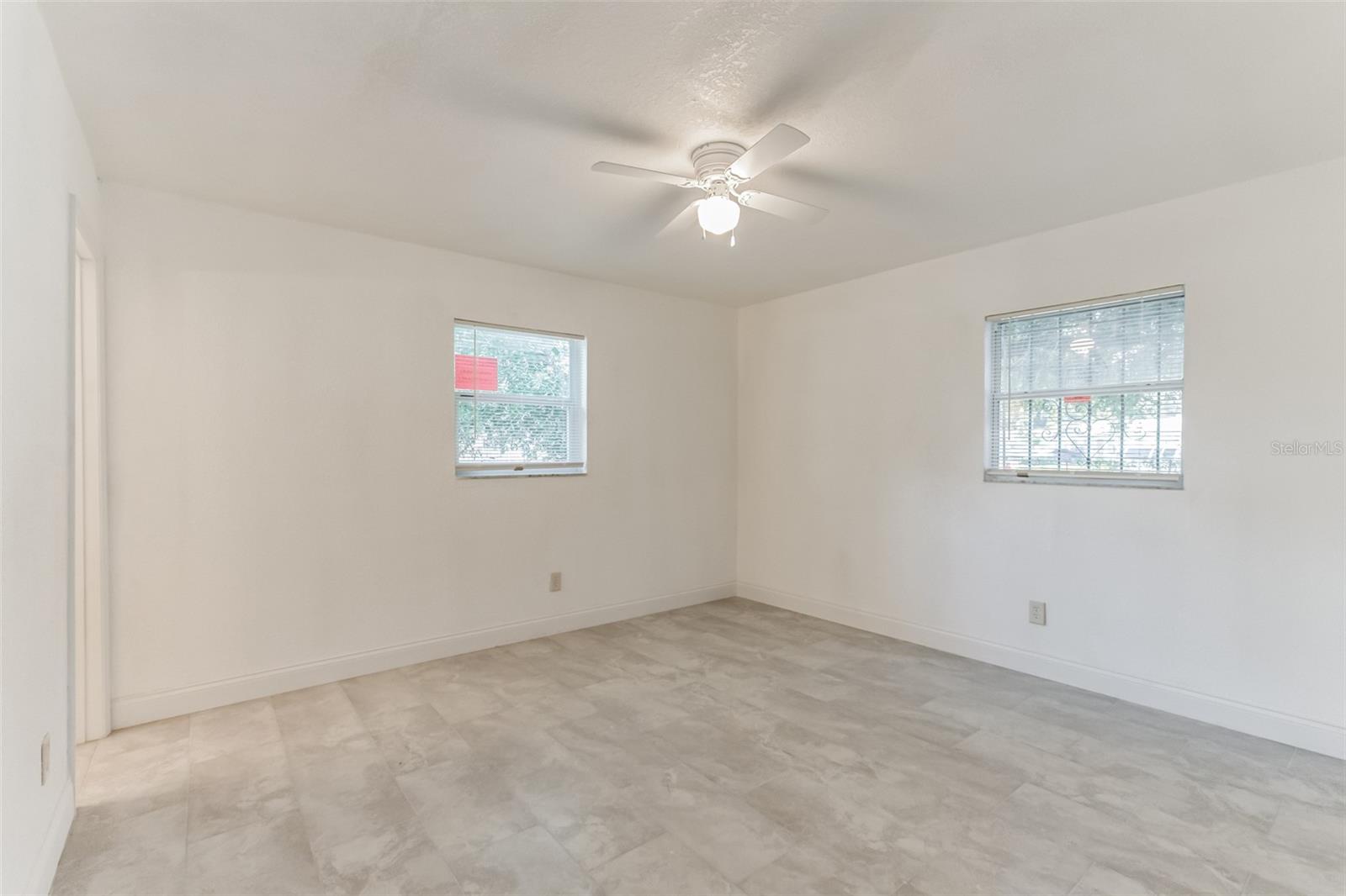 MALIBU GROVES NINTH ADD - Residential