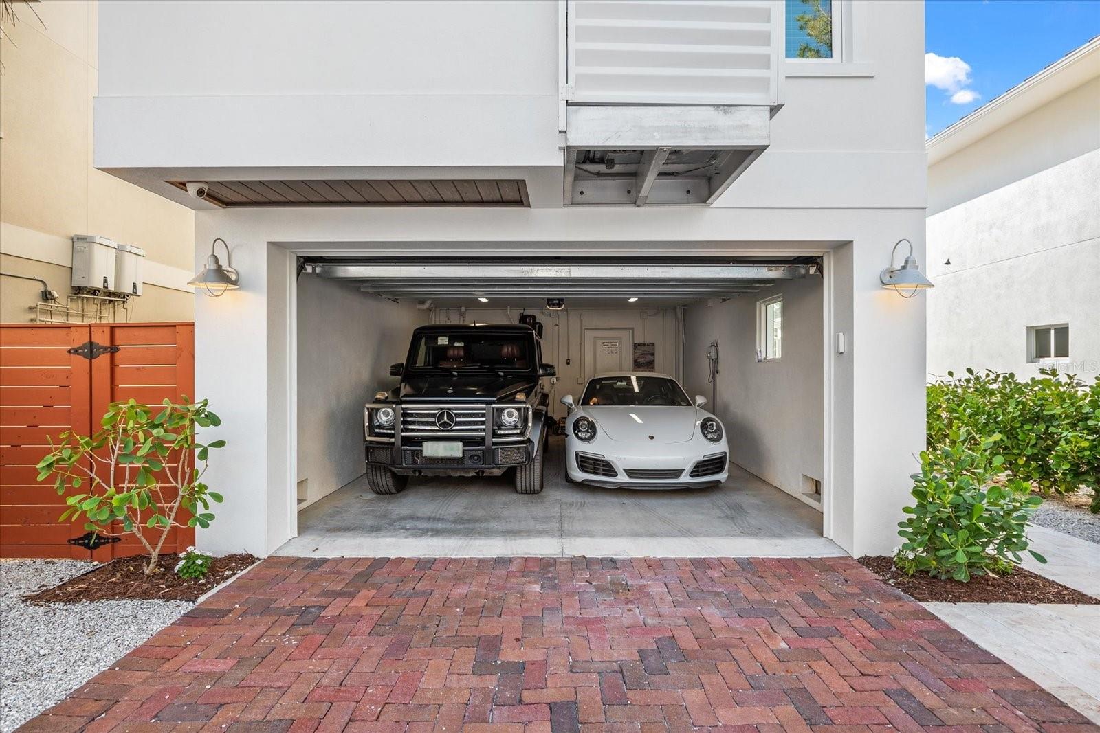 SIESTA REV OF - Residential