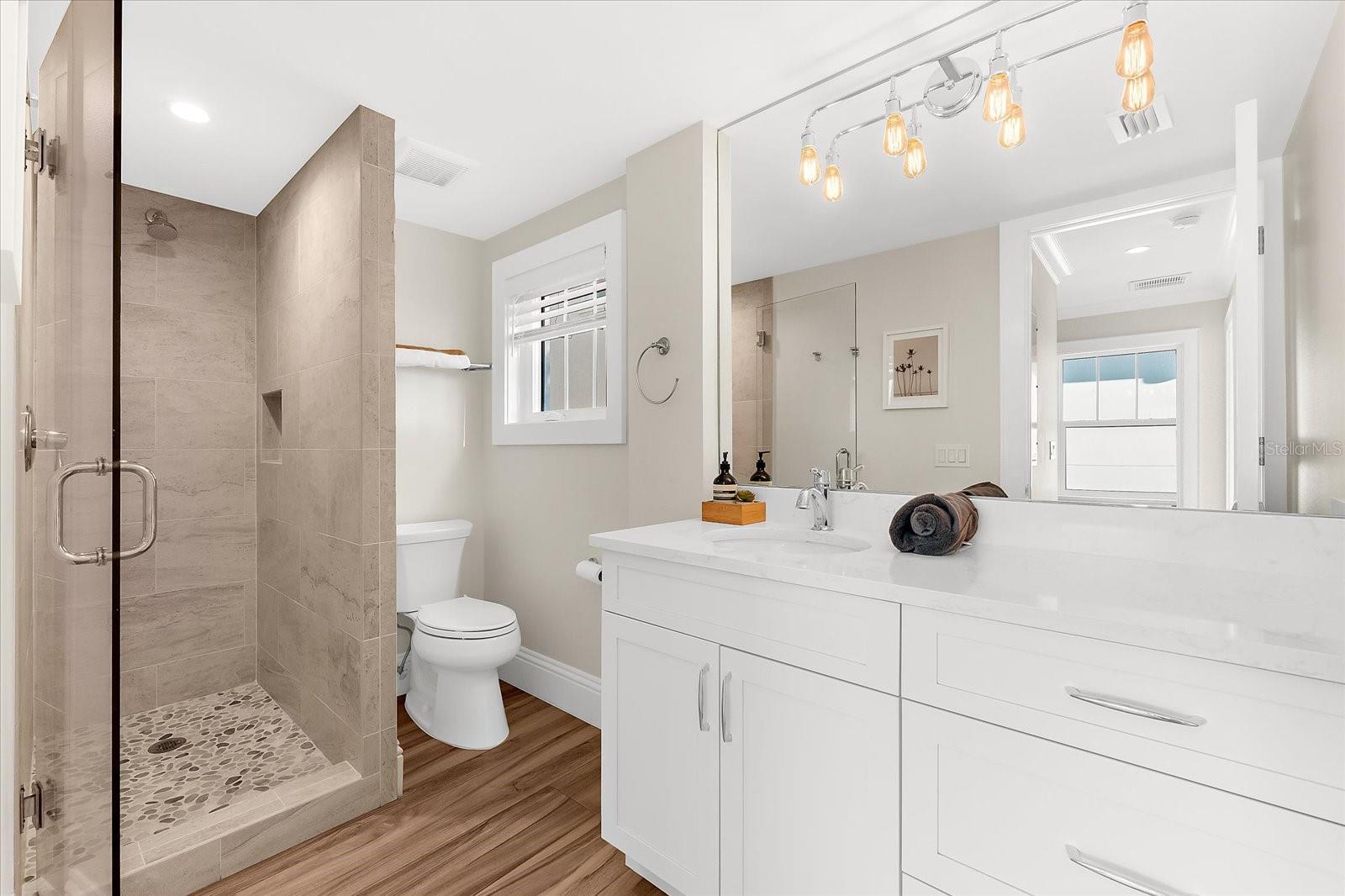 SIESTA REV OF - Residential