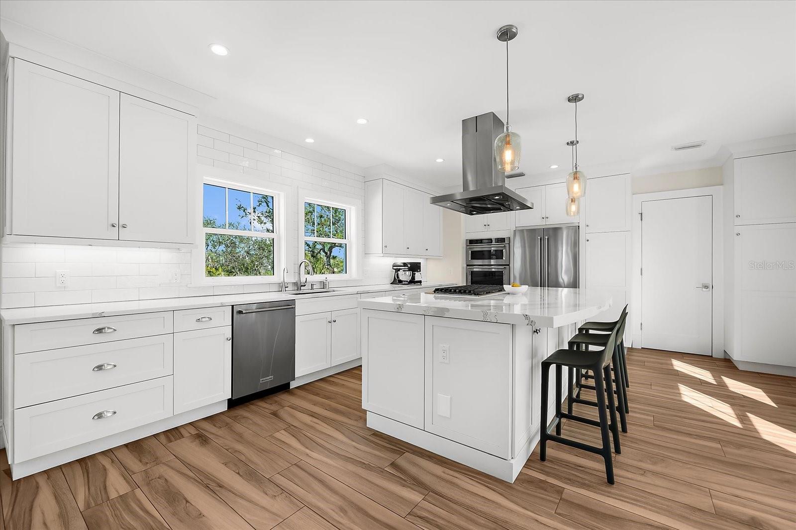 SIESTA REV OF - Residential