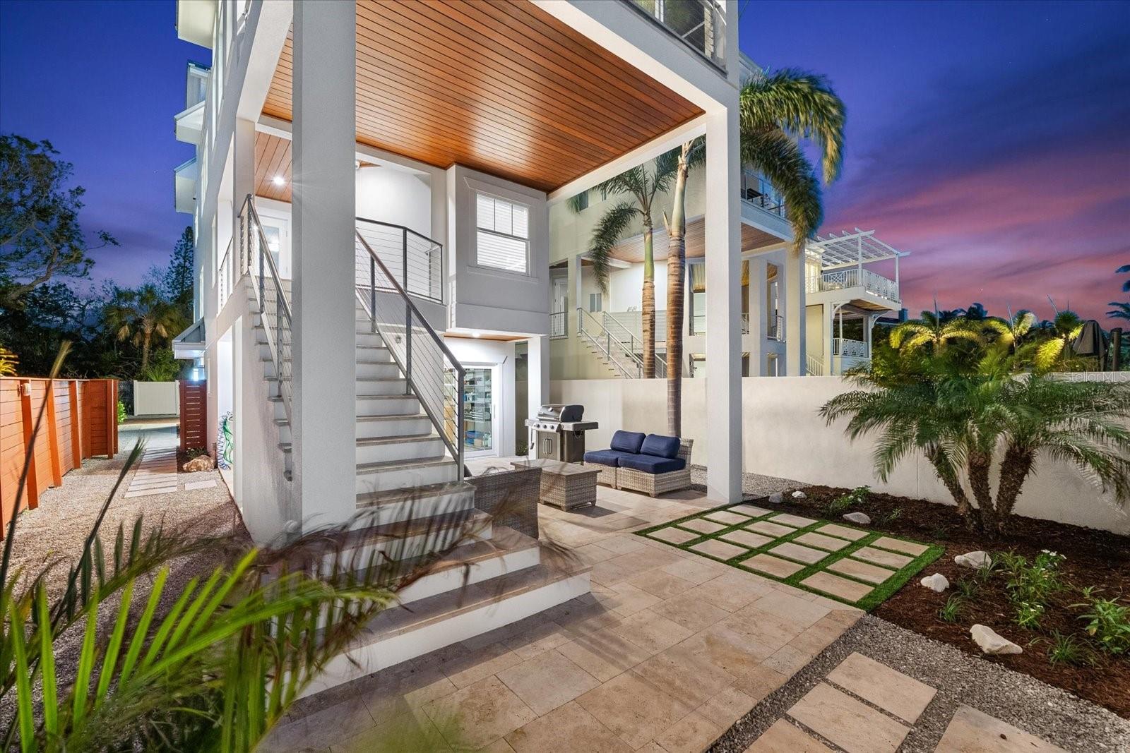 SIESTA REV OF - Residential