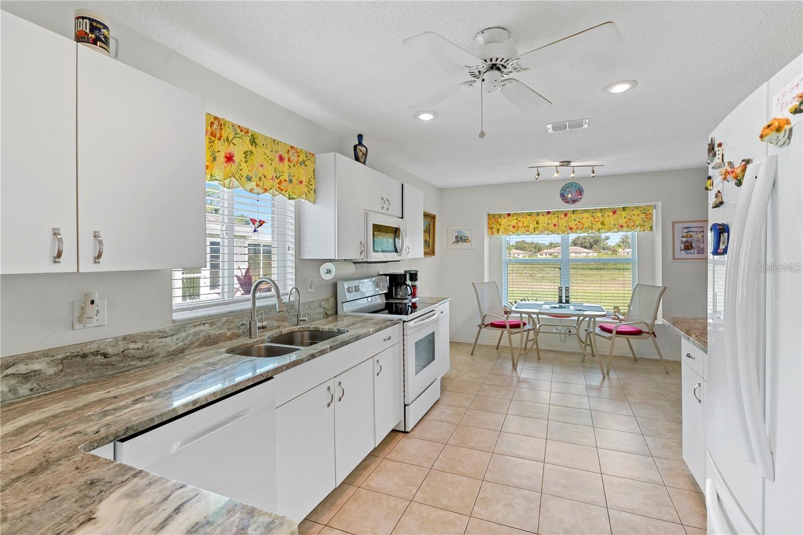 MANCHESTER II CONDO - Residential