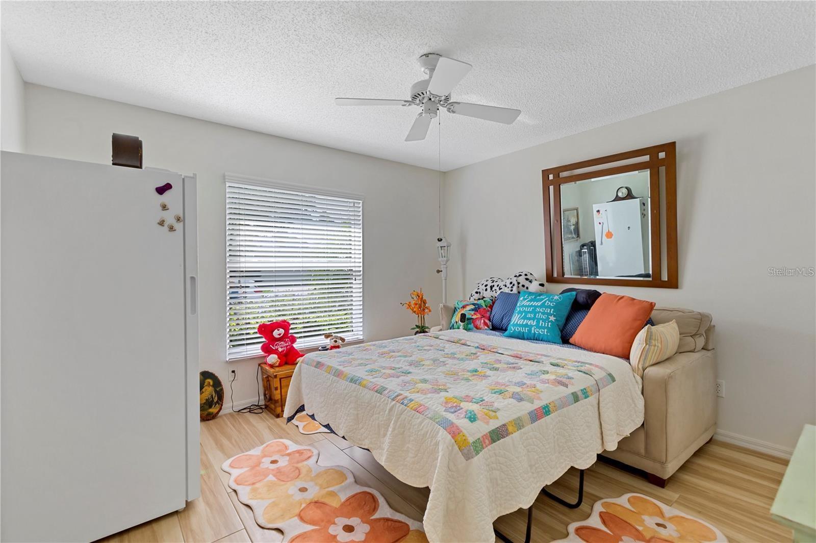 MANCHESTER II CONDO - Residential