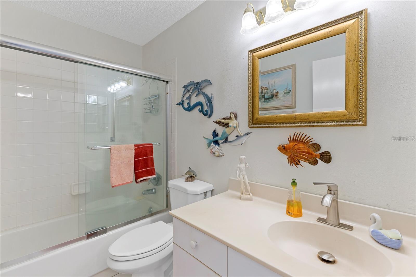 MANCHESTER II CONDO - Residential