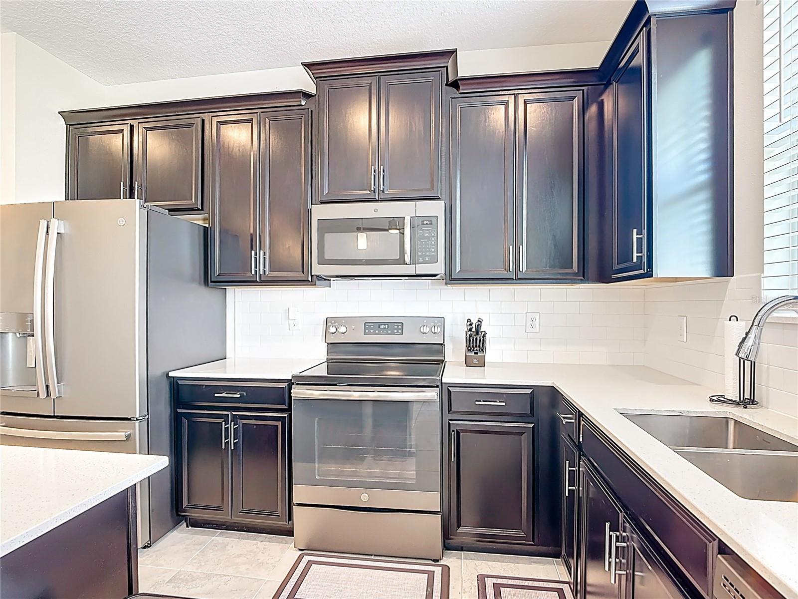 STOREY LAKE TR K - Residential