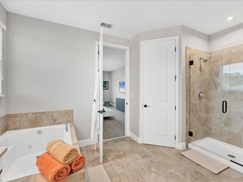 ESTATE/PARKSIDE - Residential