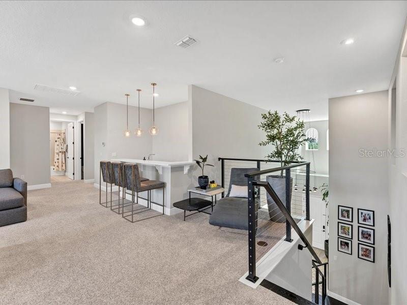 ESTATE/PARKSIDE - Residential