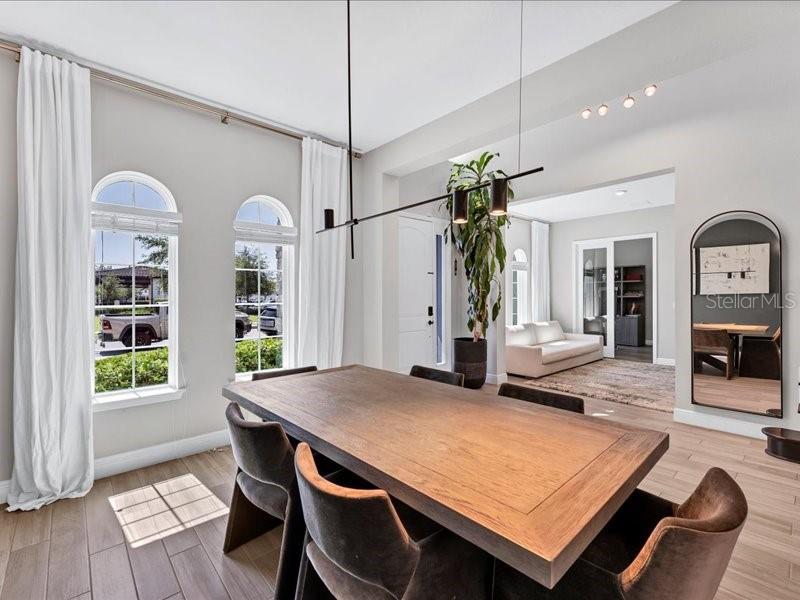 ESTATE/PARKSIDE - Residential