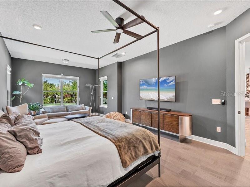 ESTATE/PARKSIDE - Residential