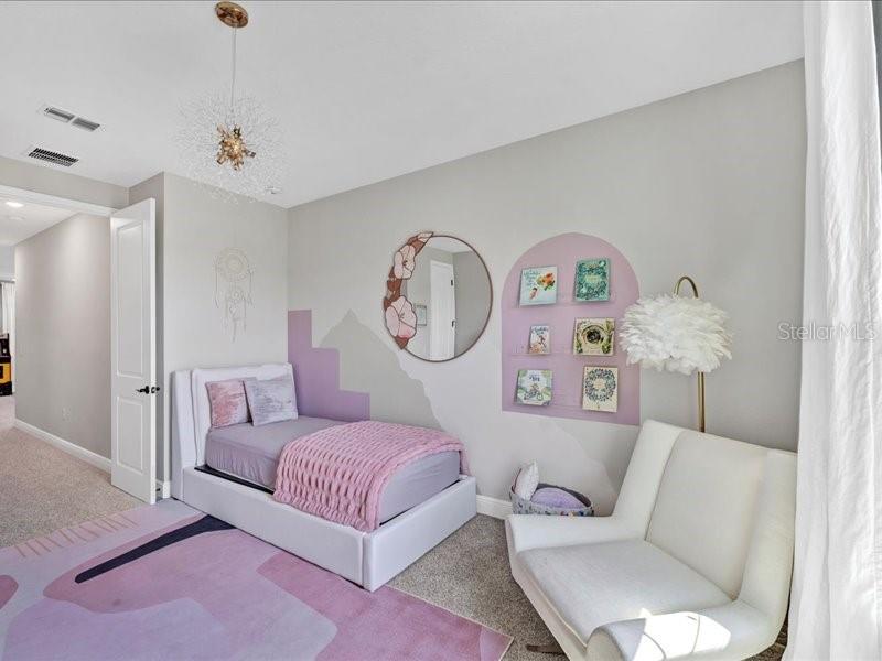 ESTATE/PARKSIDE - Residential