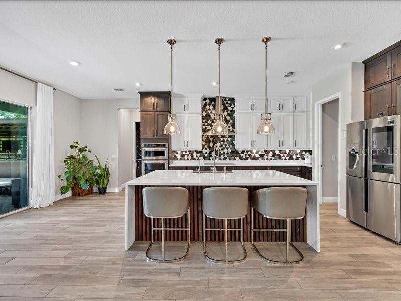 ESTATE/PARKSIDE - Residential