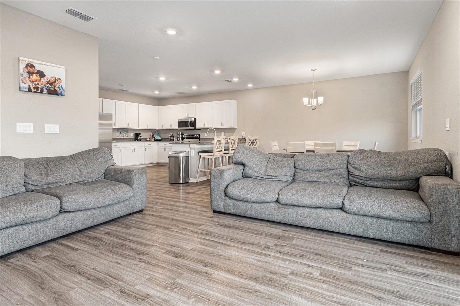 VILLAMAR PH FOUR - Residential