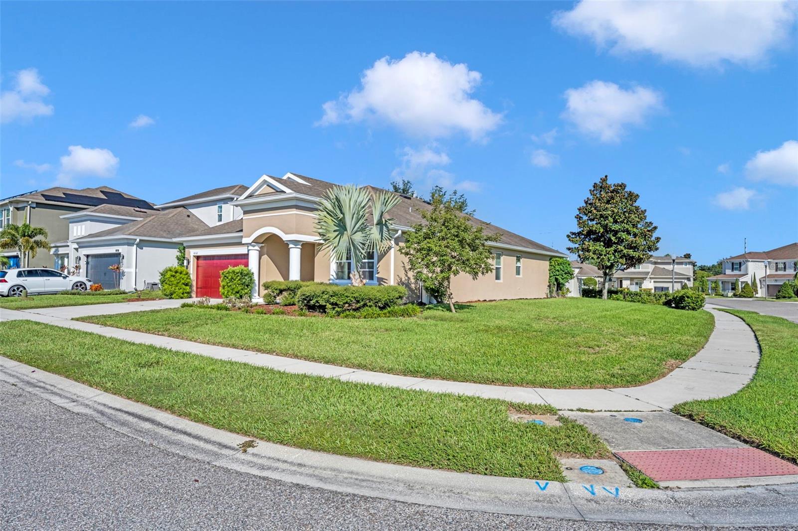 ENCLAVE AT ALOMA - Residential