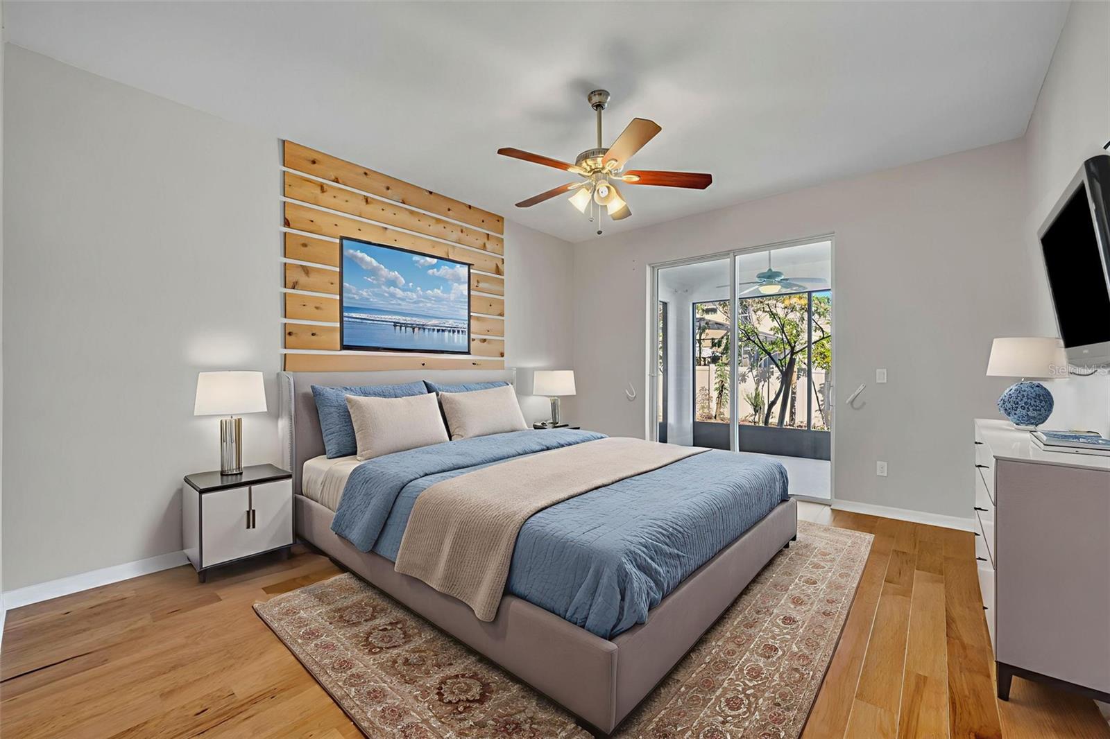 ENCLAVE AT ALOMA - Residential