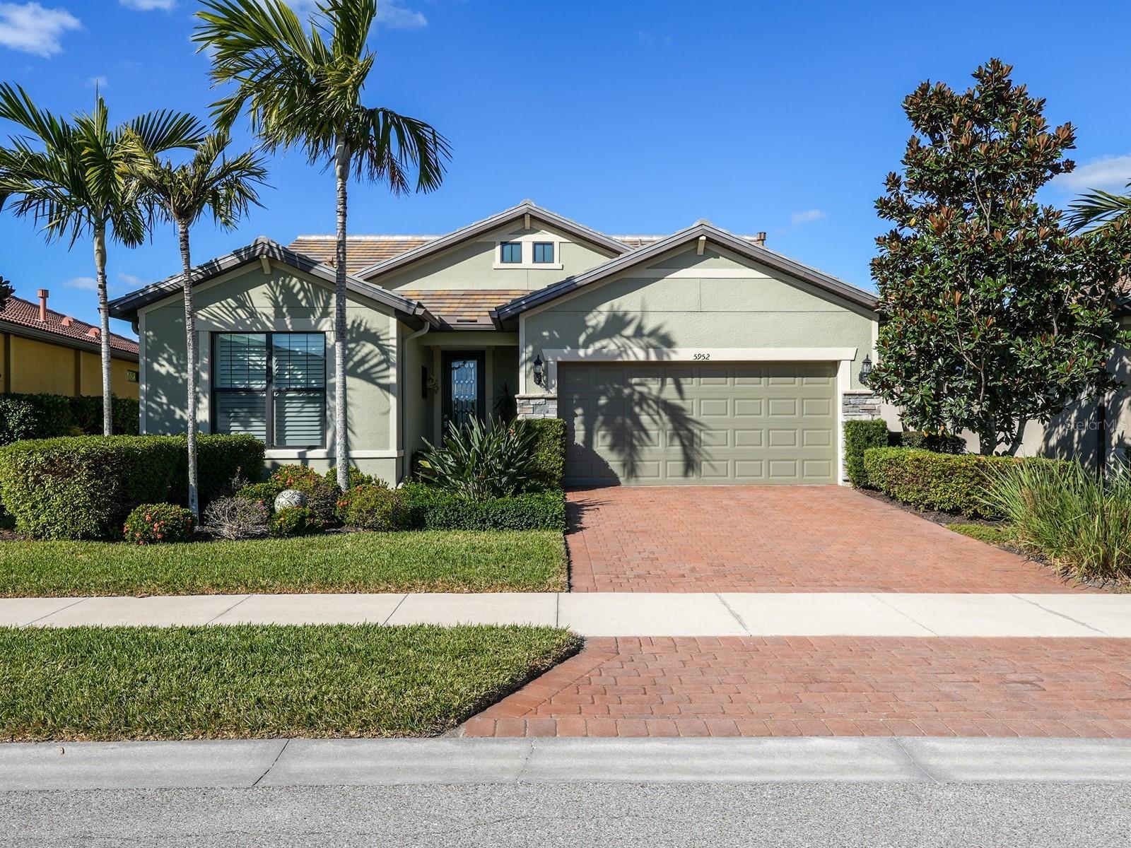 SANDHILL PRESERVE - Residential