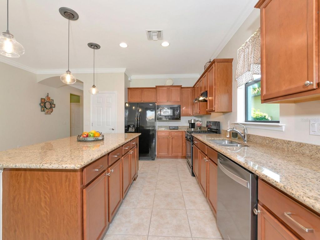 Photo of 5952 Snowy Egret Drive, Sarasota, FL 34238 (MLS # A4647238)
