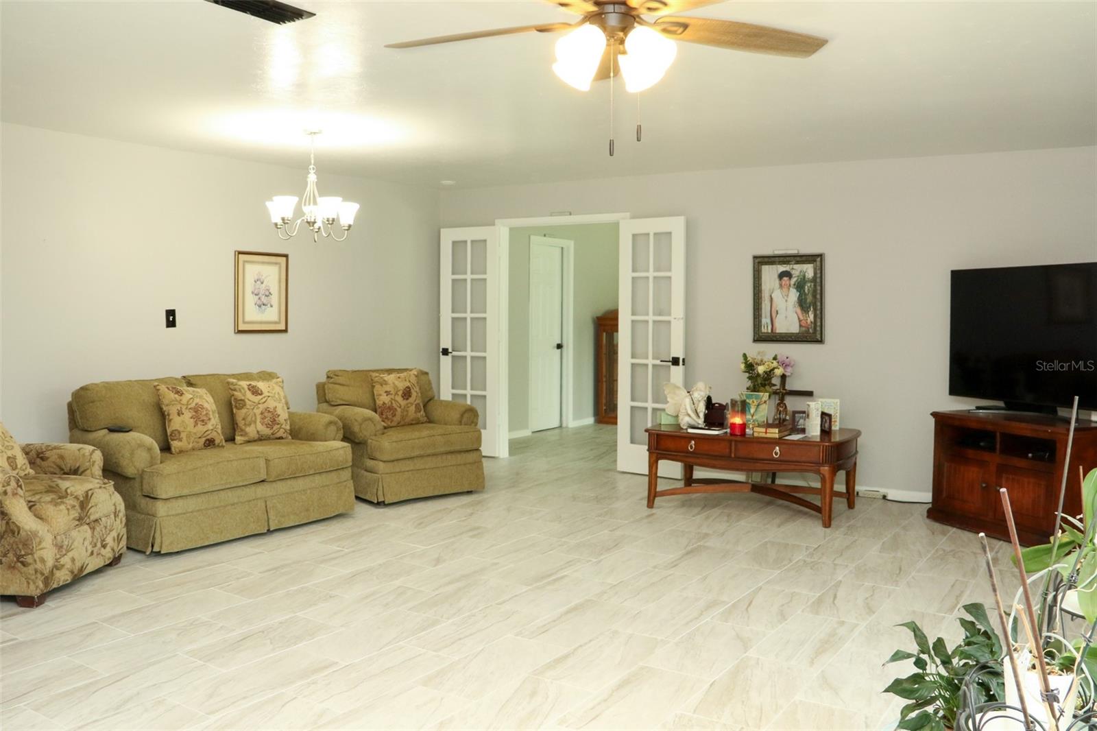 8424 NW 2 PLACE
