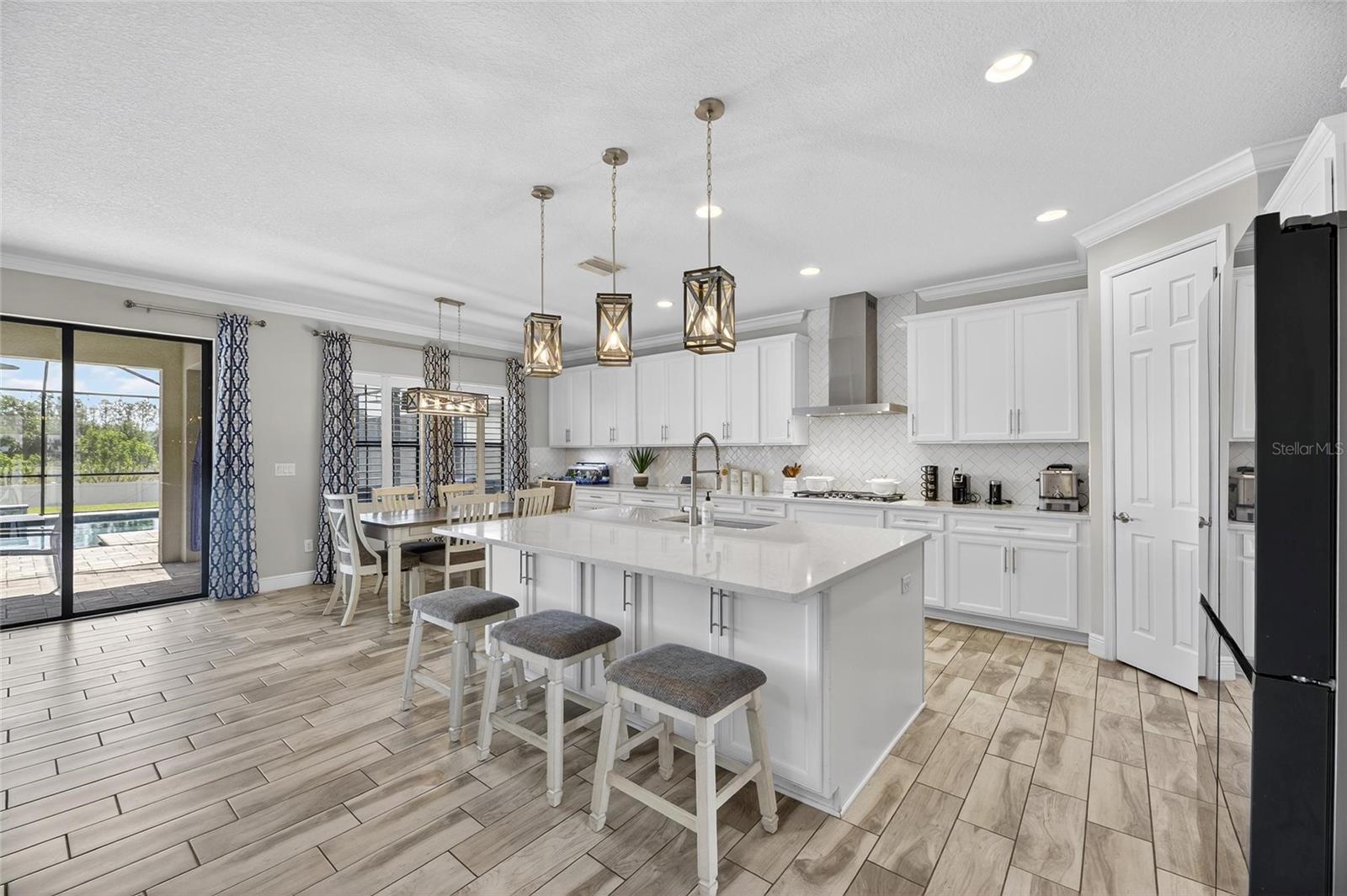 B & D HAWKSTONE PH 1 - Residential