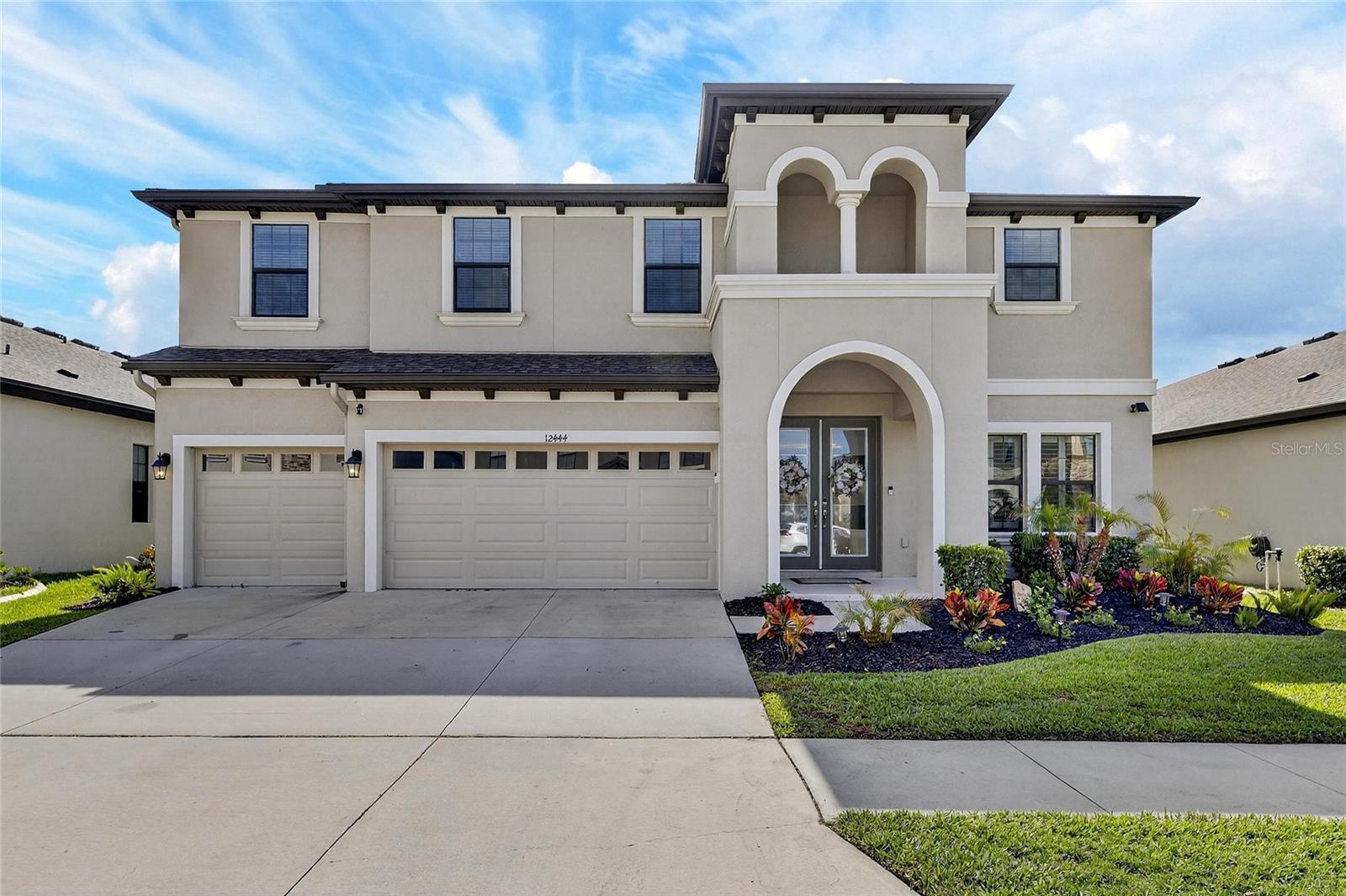 B & D HAWKSTONE PH 1 - Residential