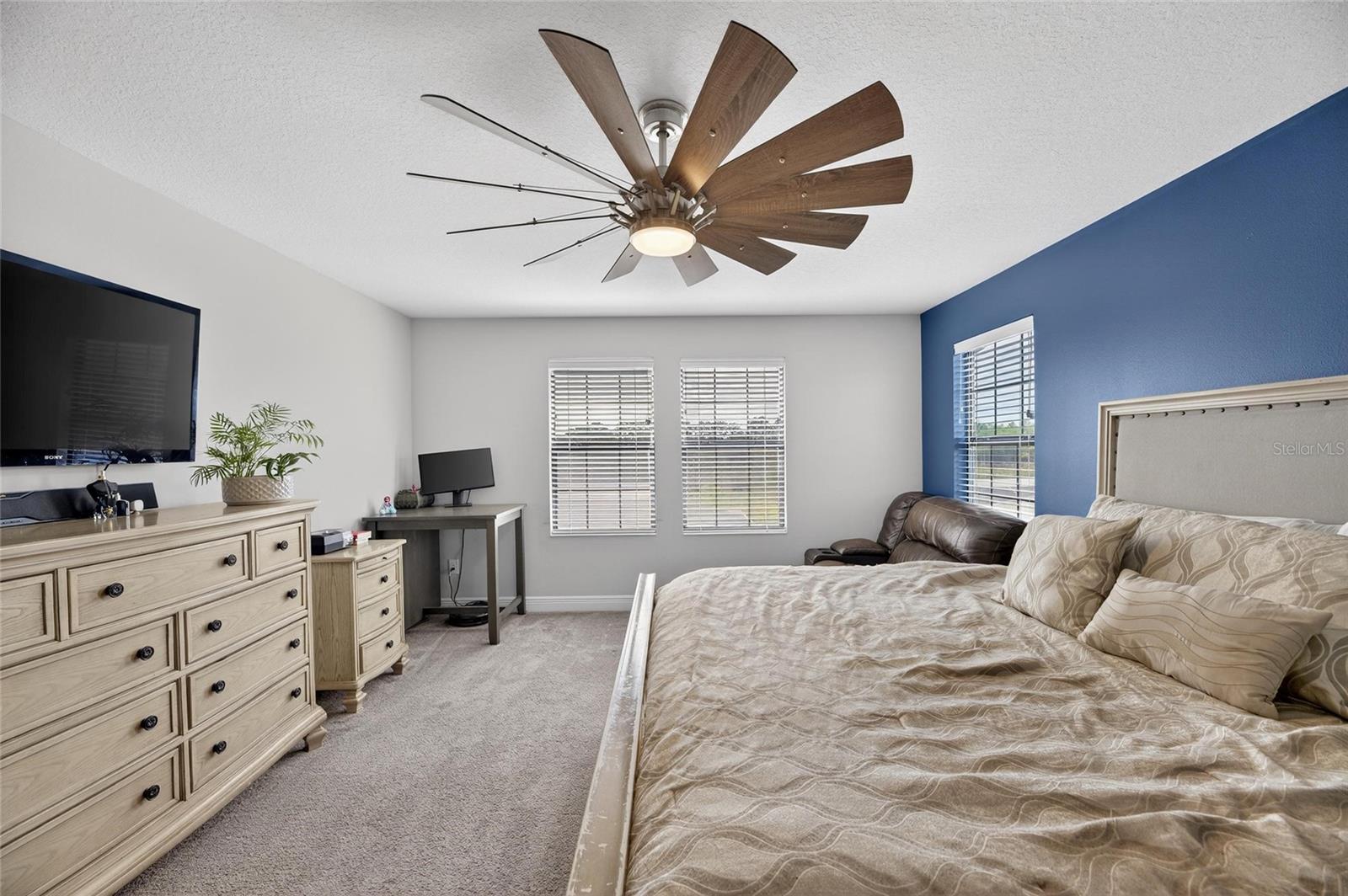 B & D HAWKSTONE PH 1 - Residential