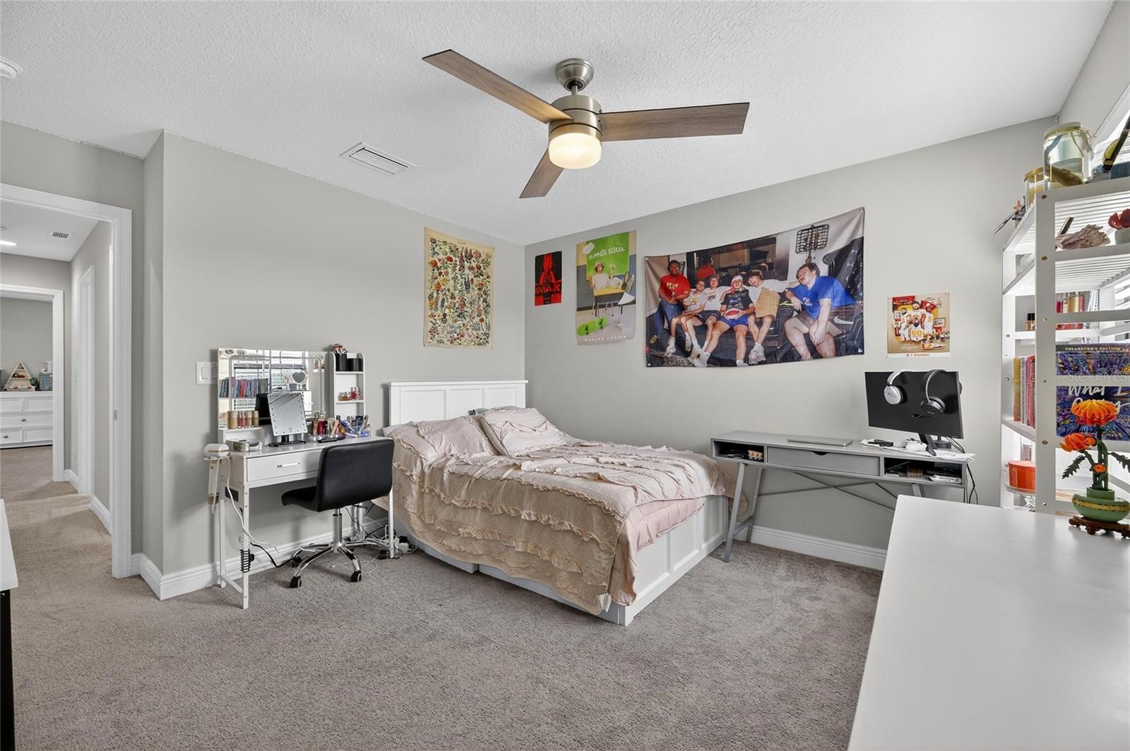 B & D HAWKSTONE PH 1 - Residential