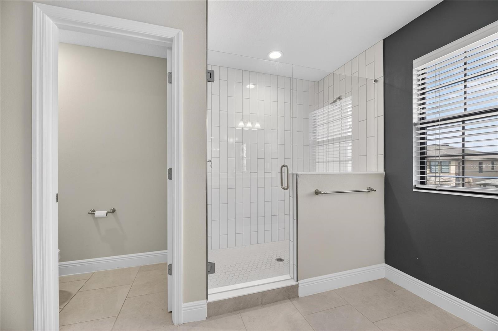 B & D HAWKSTONE PH 1 - Residential