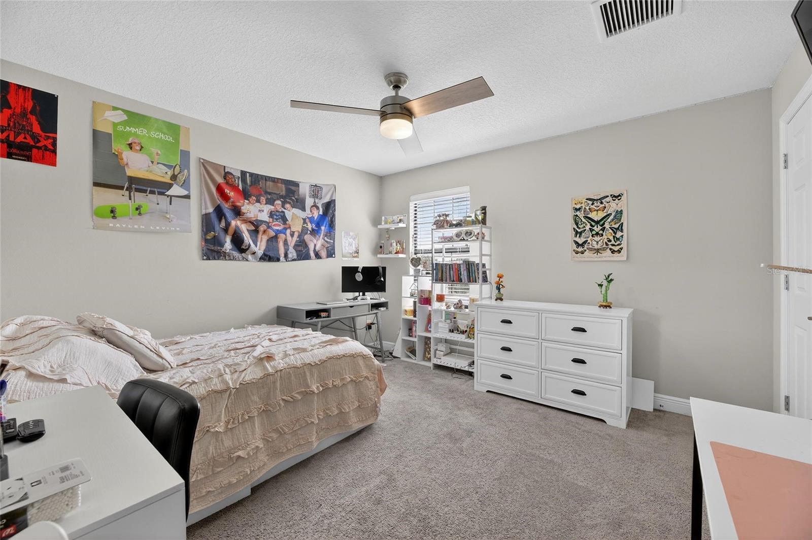 B & D HAWKSTONE PH 1 - Residential