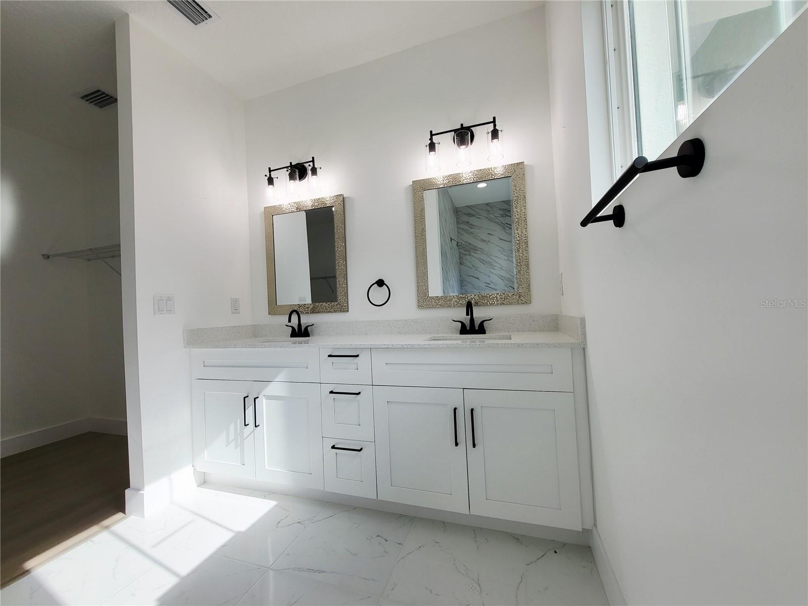 PORT MALABAR UNIT 18 - Residential Lease