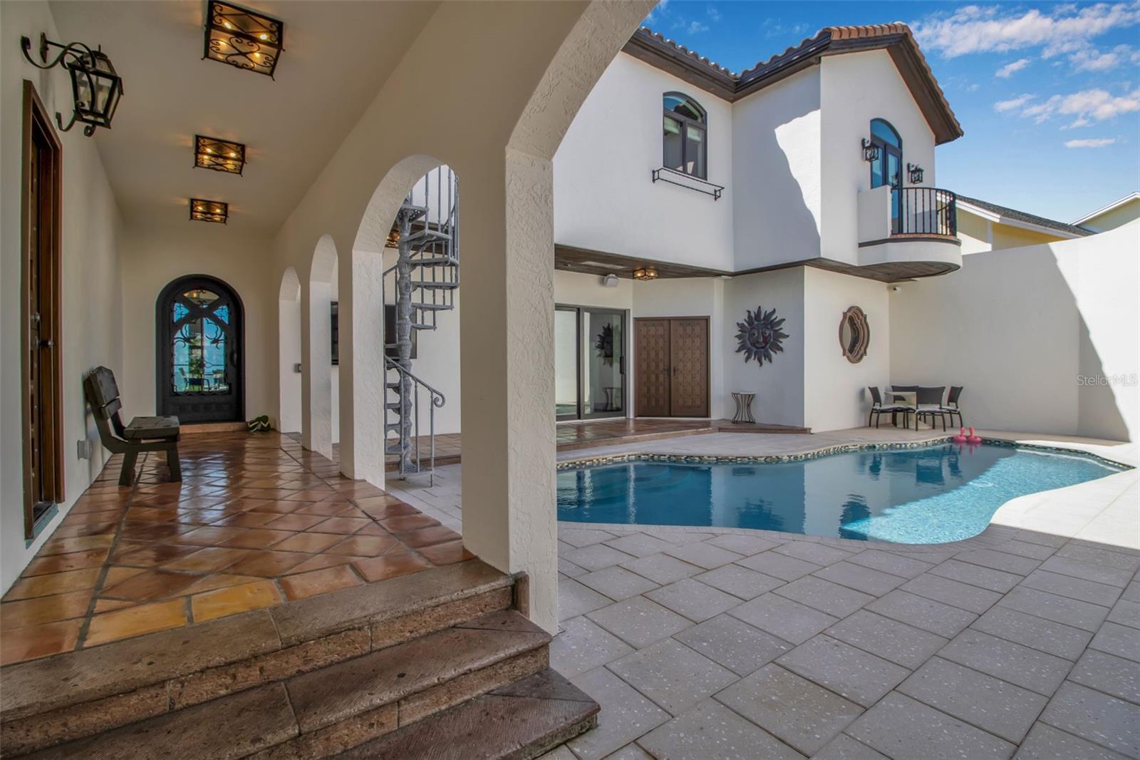 CASEY KEY - Residential
