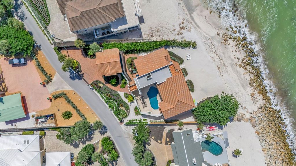 Photo of 121 N Casey Key Road, Osprey, FL 34229 (MLS # A4667263)