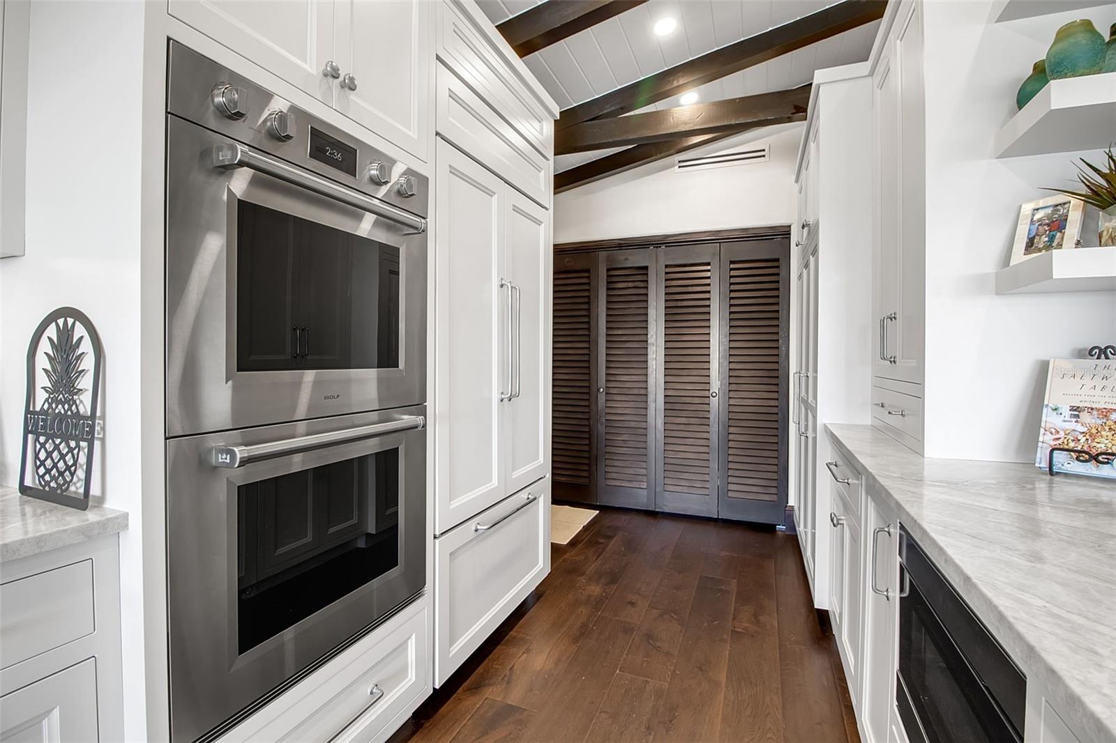 CASEY KEY - Residential