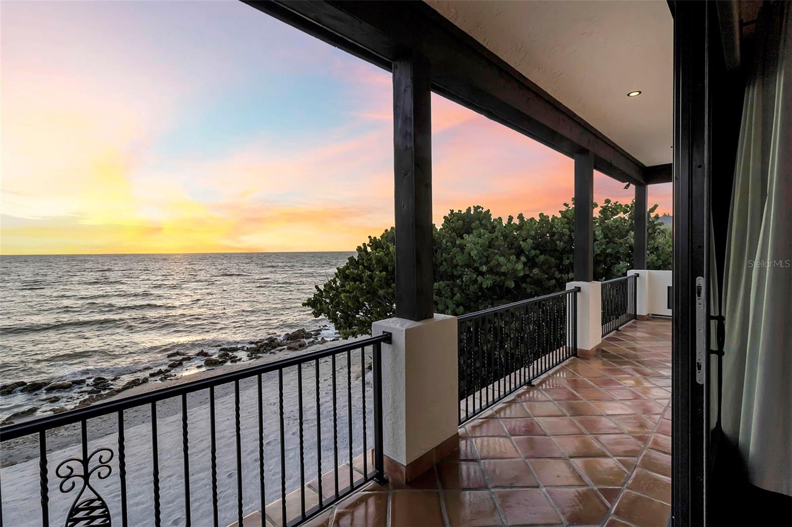 CASEY KEY - Residential
