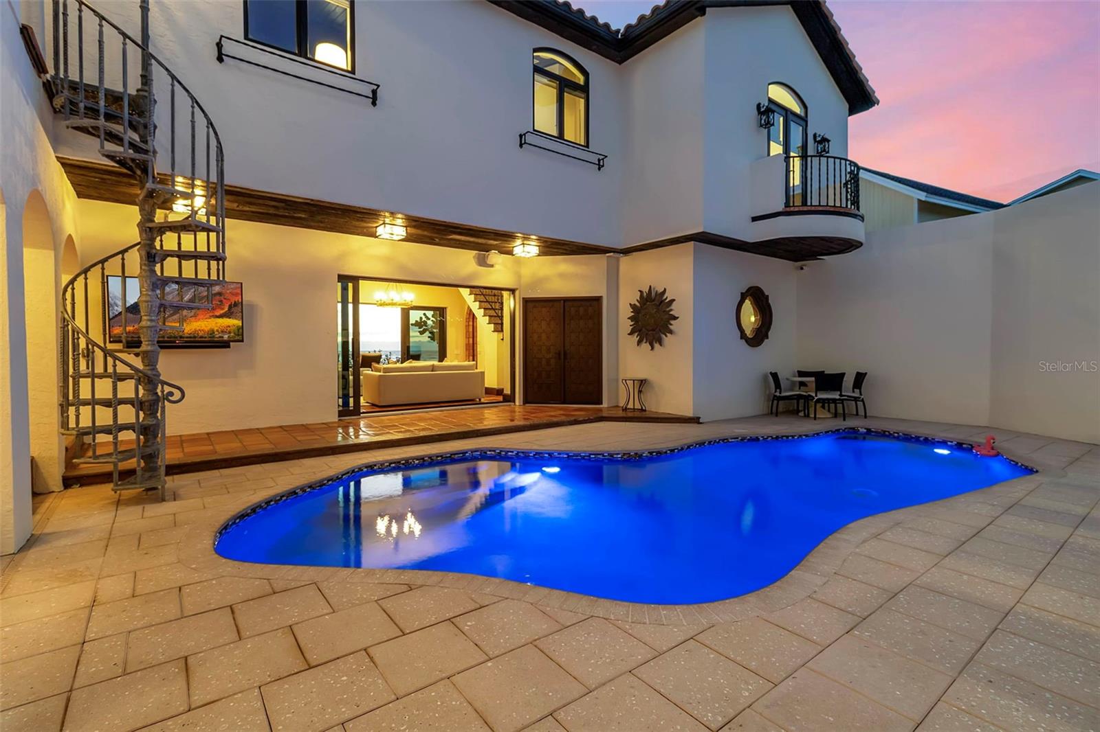CASEY KEY - Residential