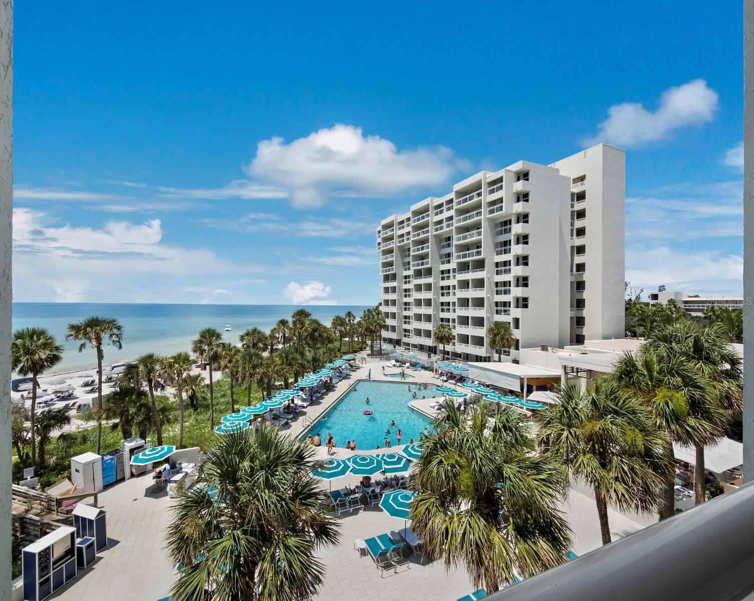 INN ON THE BEACH PH I - Residential