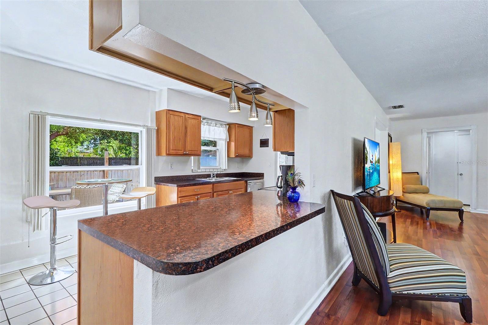 SKY CREST UNIT 7 - Residential Lease