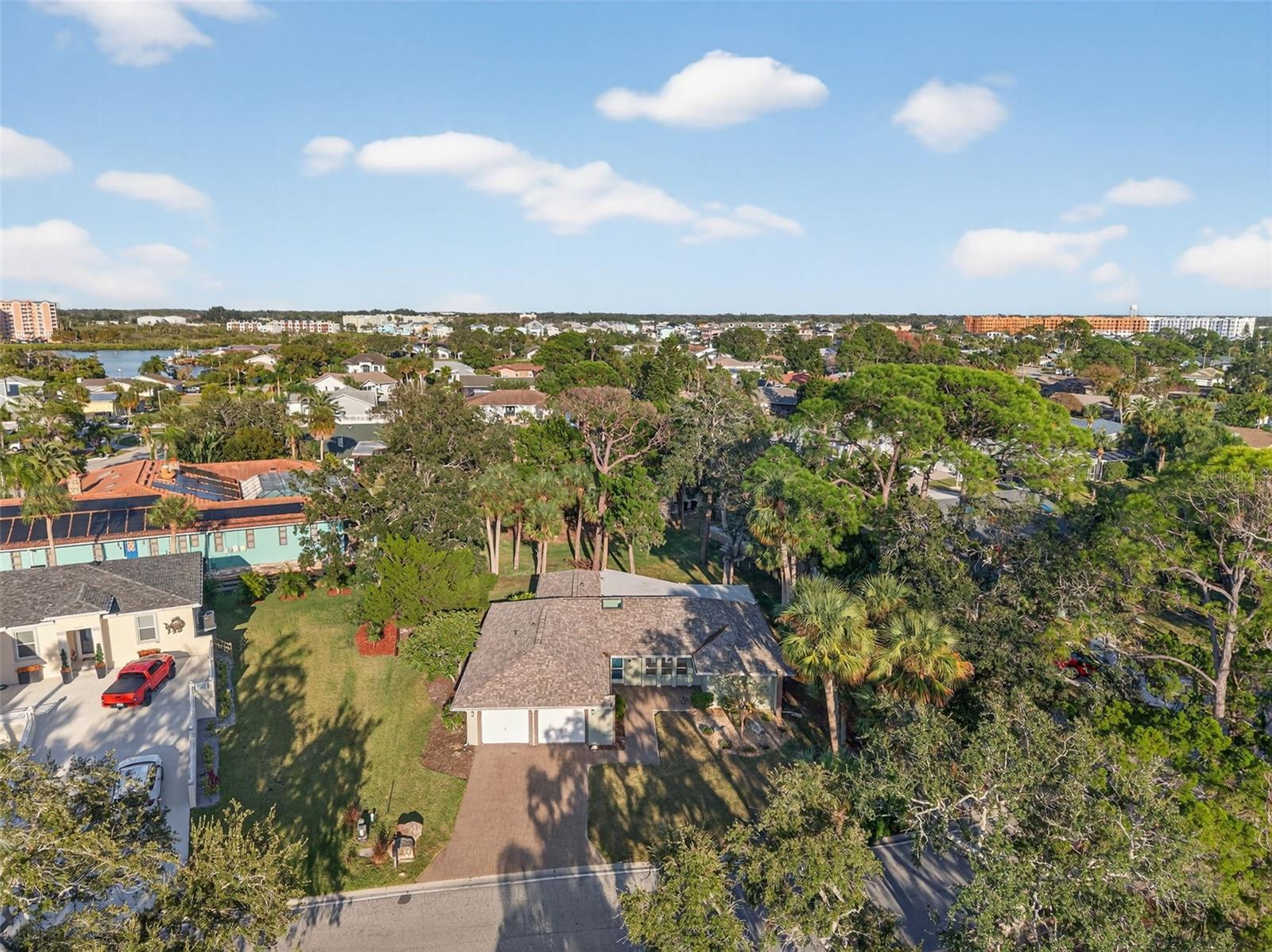 GULF HARBORS WOODLANDS - Residential