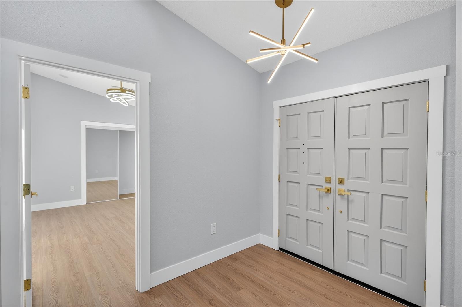 GULF HARBORS WOODLANDS - Residential