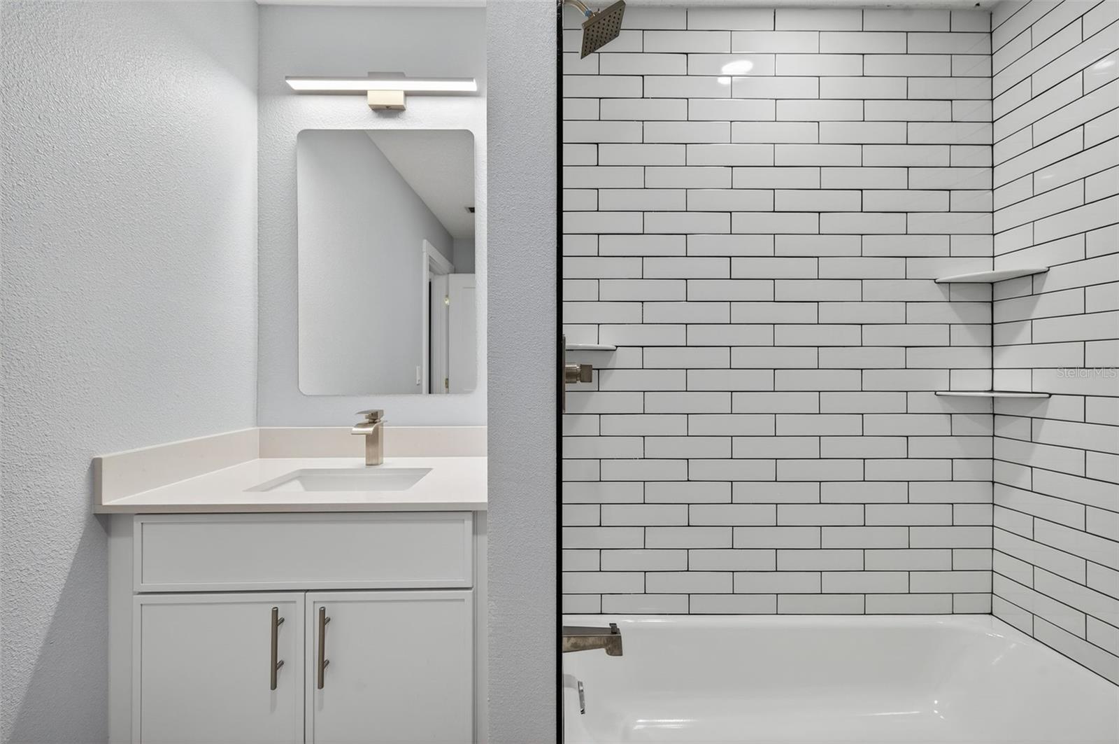 GULF HARBORS WOODLANDS - Residential