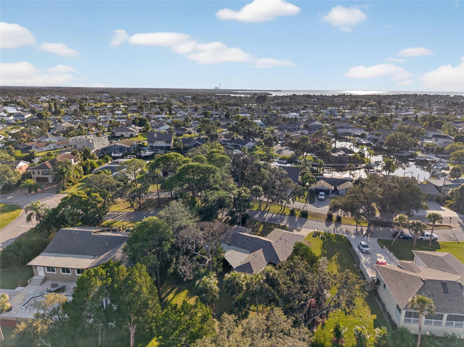 GULF HARBORS WOODLANDS - Residential