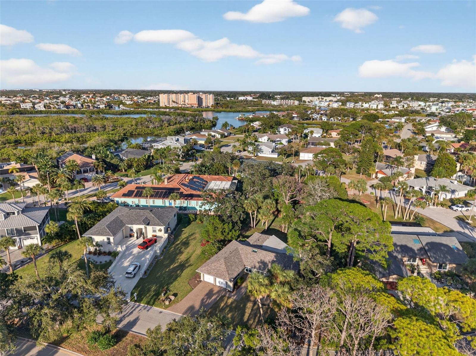 GULF HARBORS WOODLANDS - Residential