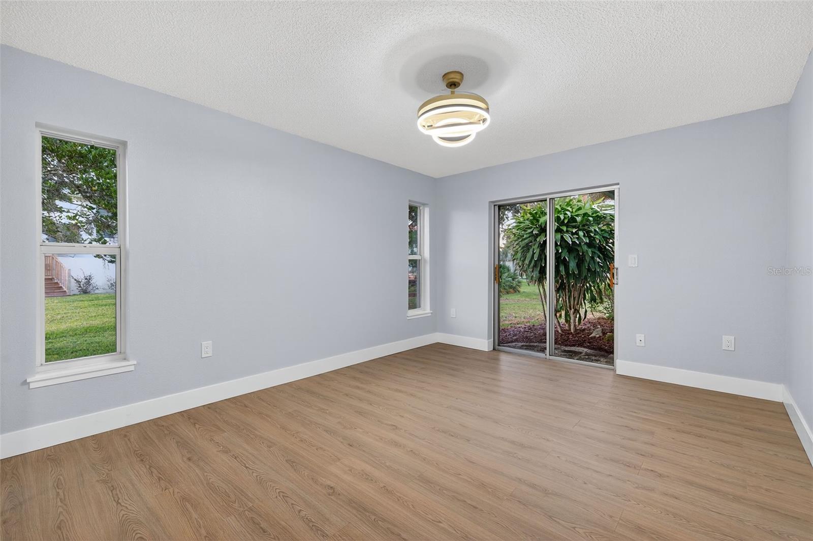 GULF HARBORS WOODLANDS - Residential