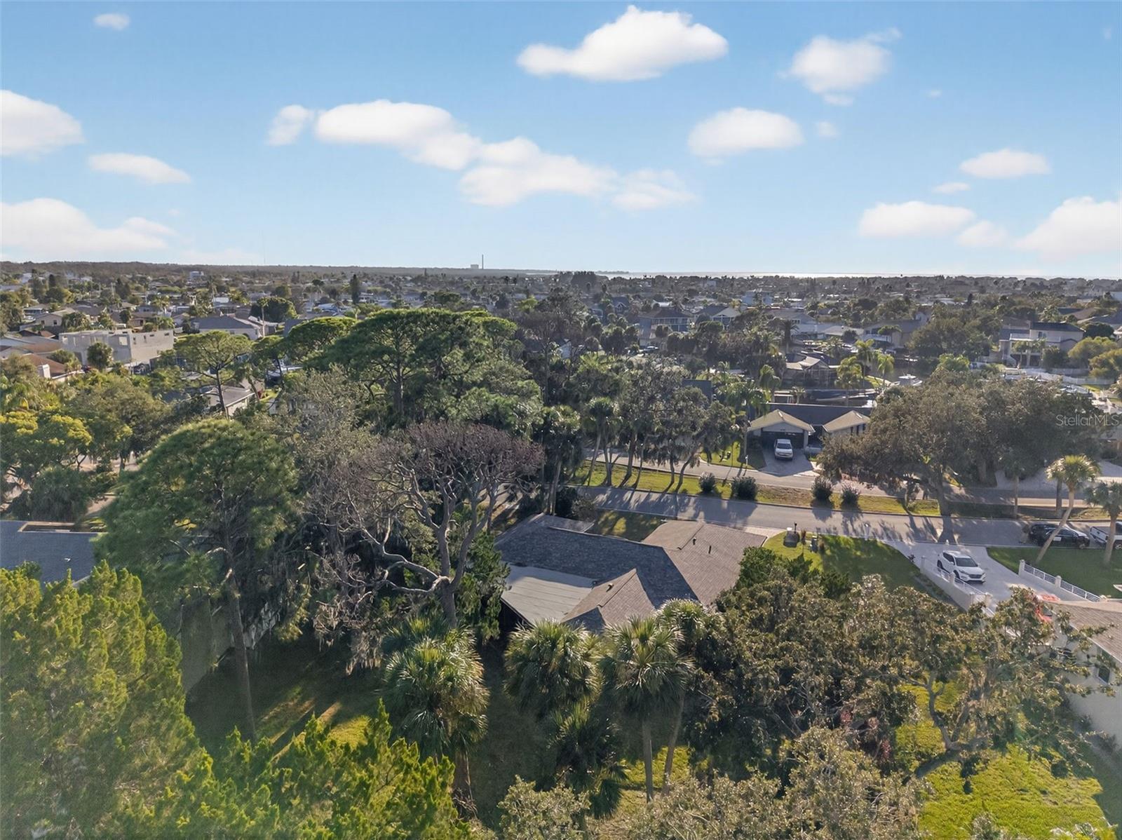 GULF HARBORS WOODLANDS - Residential