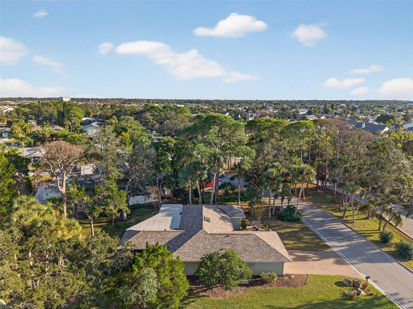 GULF HARBORS WOODLANDS - Residential