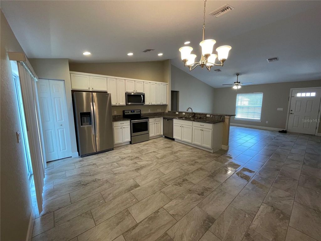 Photo of 3711 SW 131st Place Road, Ocala, FL 34473 (MLS # OM723903)