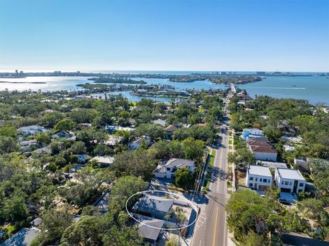 A home in SARASOTA