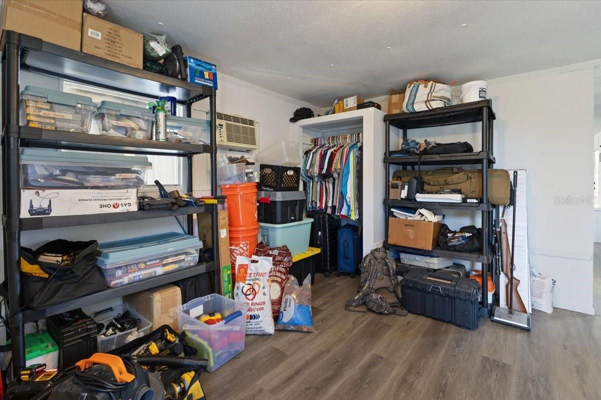 GROVE CITY - Residential Lease