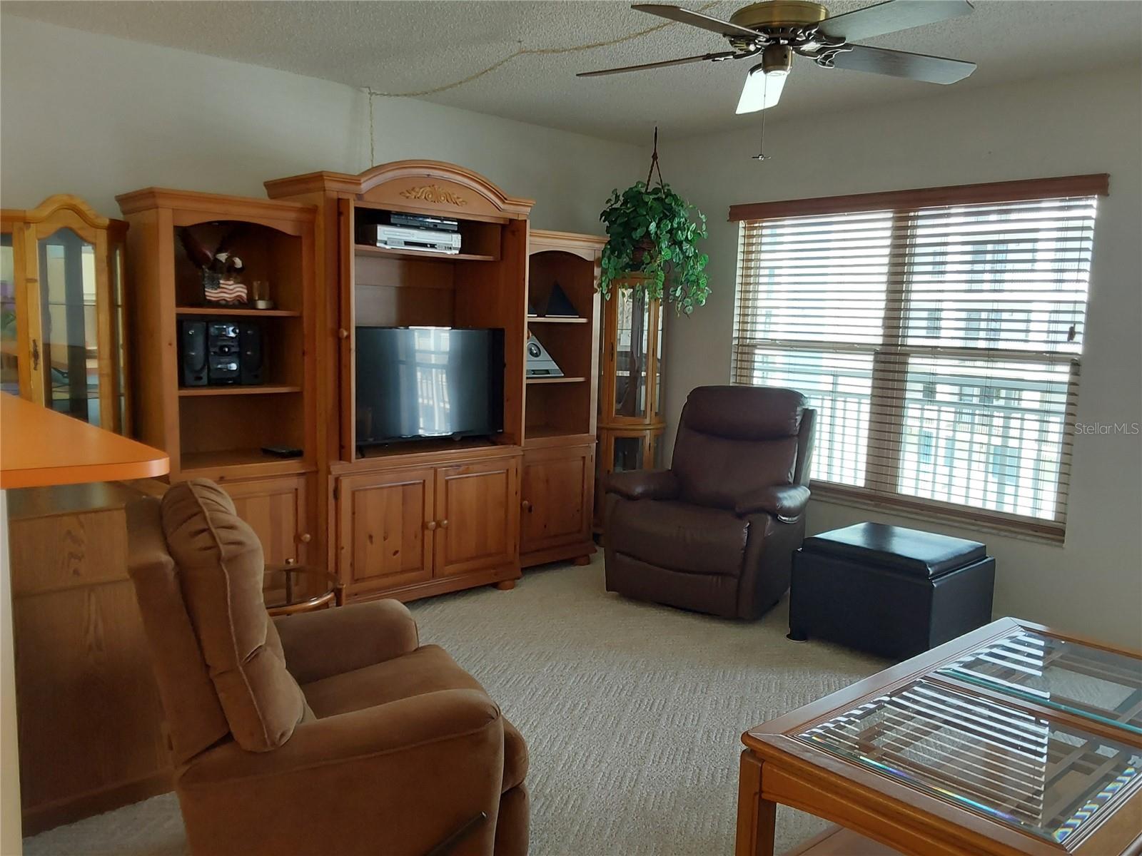 WHITE HART CONDO - Residential