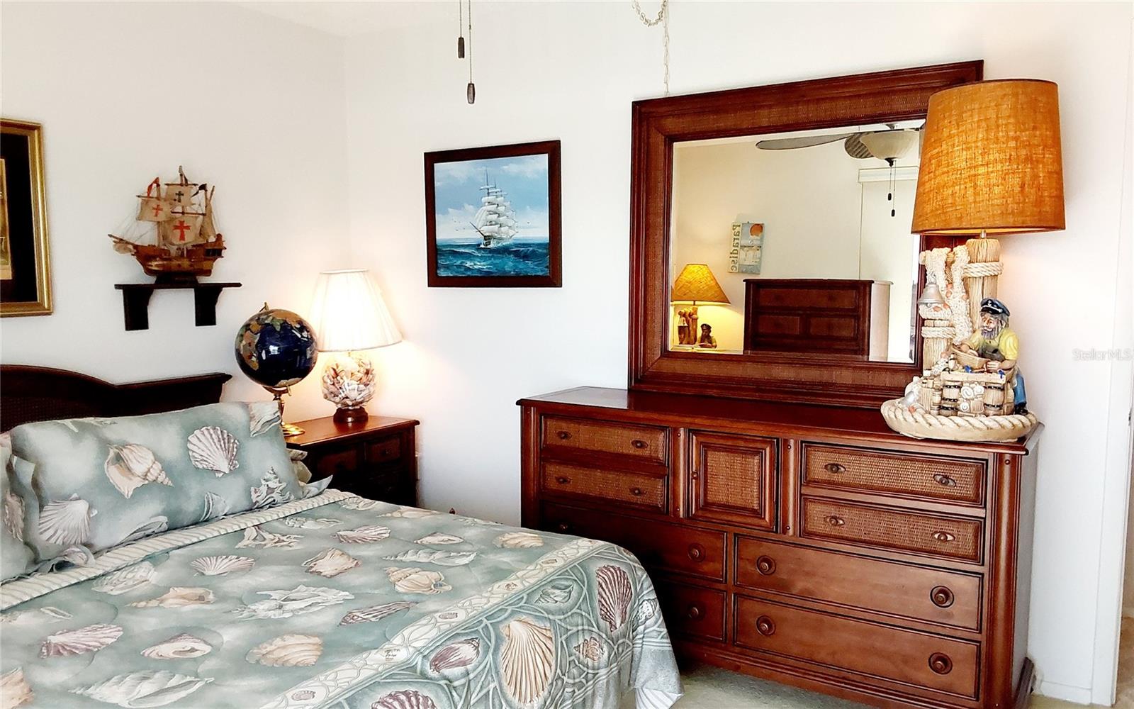 WHITE HART CONDO - Residential