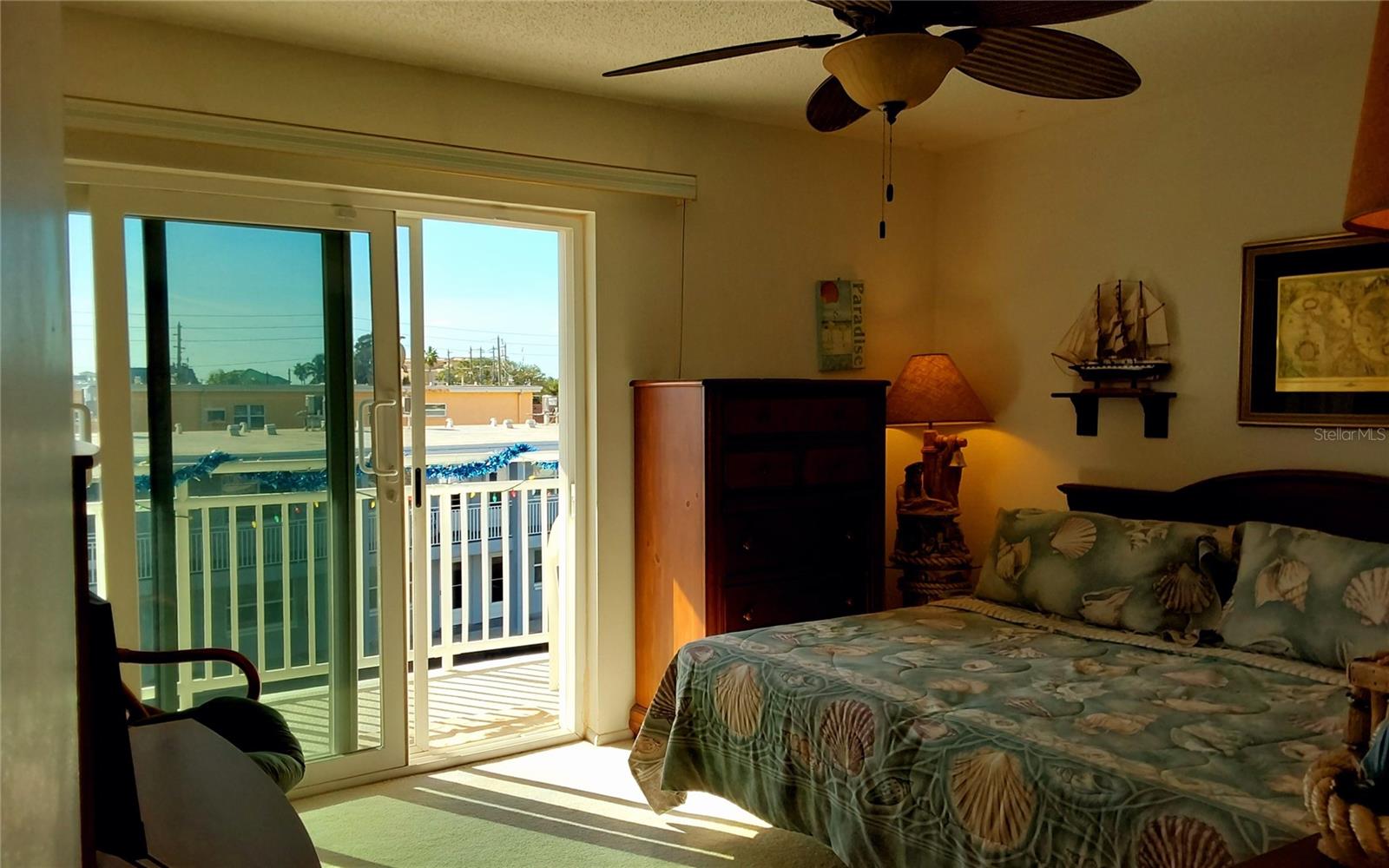 WHITE HART CONDO - Residential