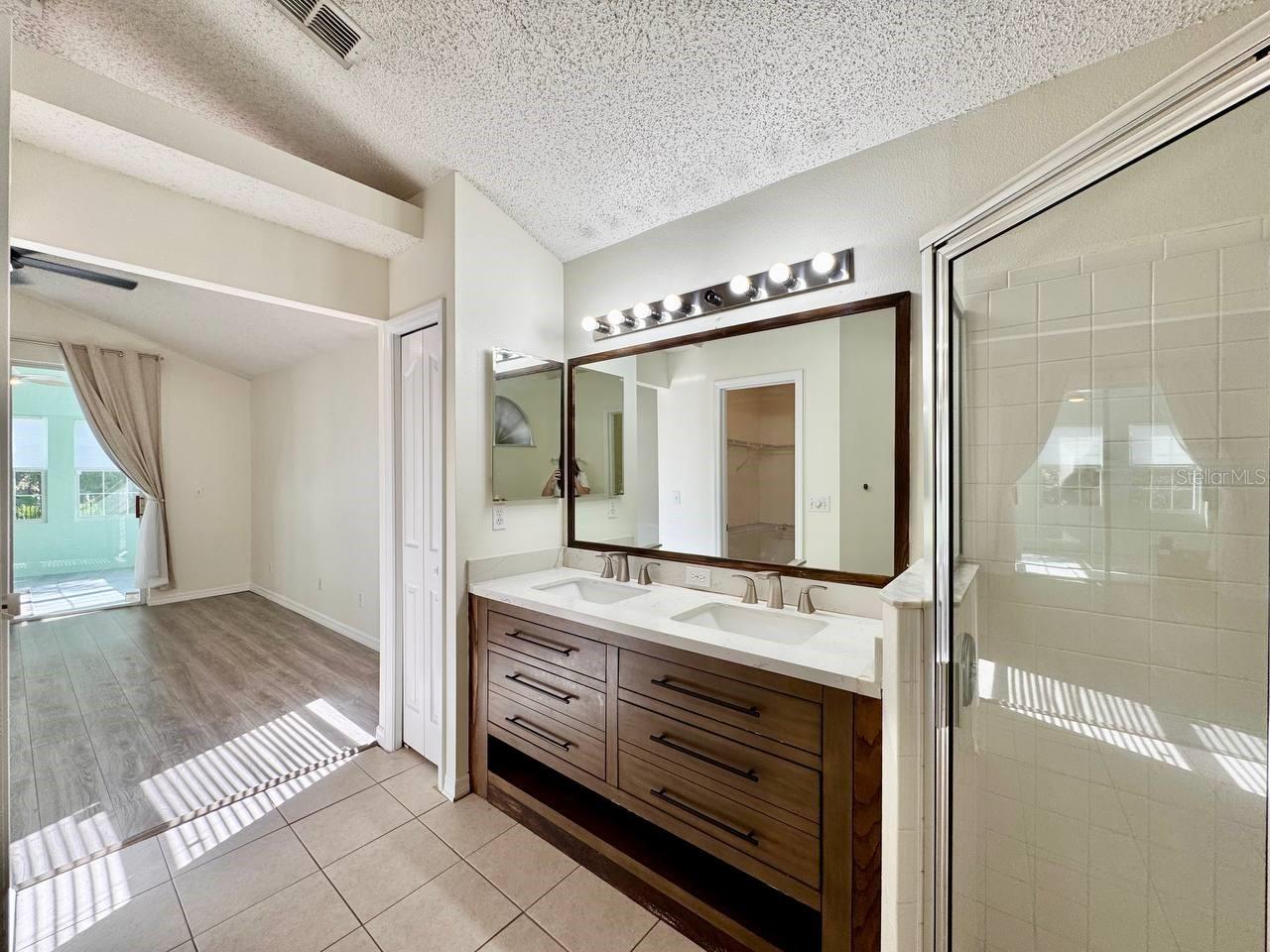 WEST BAY PH III - Residential Lease